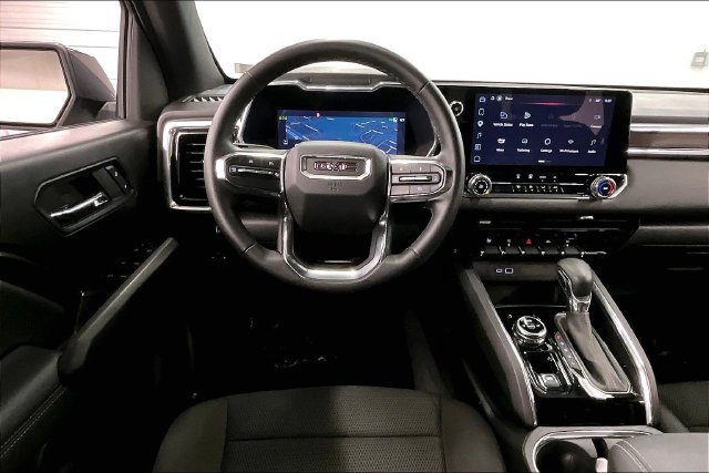 Used 2025 GMC Canyon Elevation AWD/4WD image 6