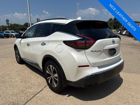 Used 2019 Nissan Murano SV w/ Premium Package FWD image 11