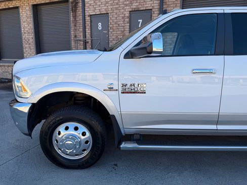 Used 2018 RAM 3500 Laramie image 4