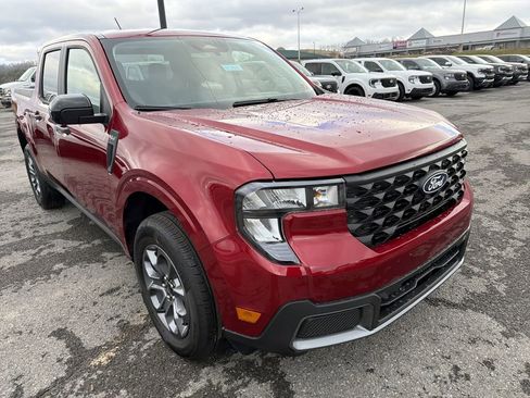 New 2026 Ford Maverick XLT w/ XLT Luxury Package AWD/4WD image 3
