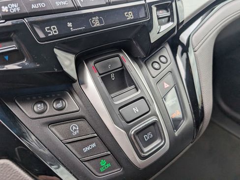 Used 2018 Honda Odyssey Elite image 20