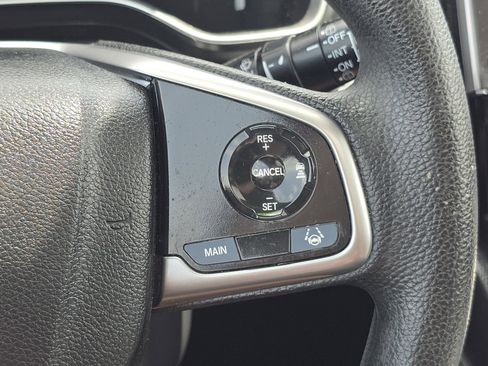 Used 2021 Honda CR-V EX image 10