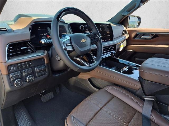 New 2026 Chevrolet Tahoe High Country AWD/4WD image 3