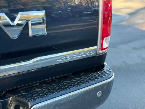 Used 2018 RAM 2500 Limited AWD/4WD image 12