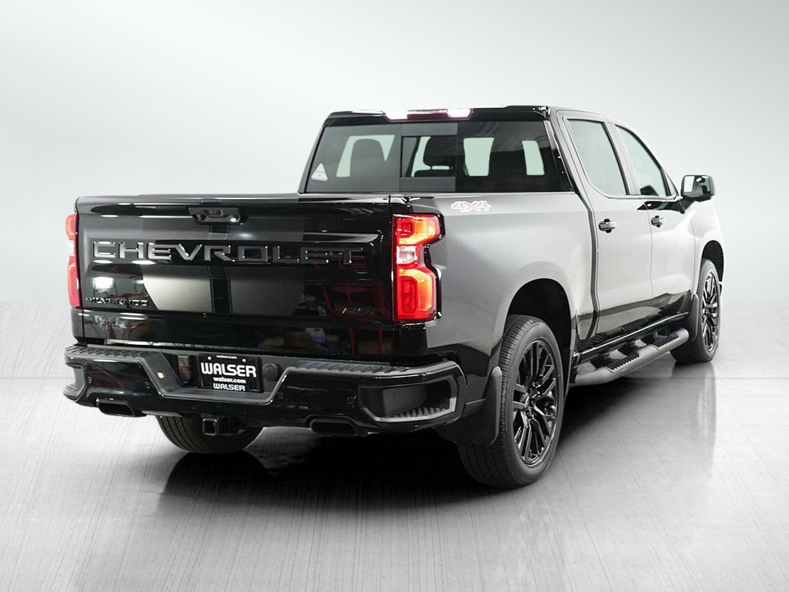 Used 2024 Chevrolet Silverado 1500 RST w/ Rally Edition AWD/4WD image 5