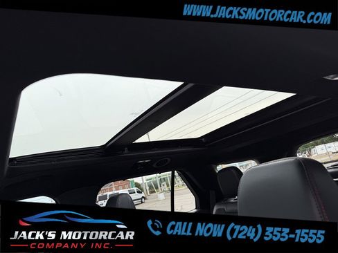 Used 2025 Ford Explorer ST AWD/4WD image 34