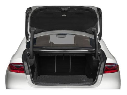 Used 2024 Jaguar XF R-Dynamic SE AWD/4WD image 11
