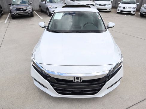 Used 2018 Honda Accord EX-L image 11