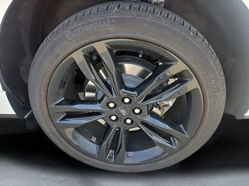 Used 2023 Ford Edge ST w/ Equipment Group 401A AWD/4WD image 31