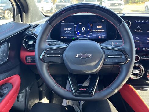 Used 2025 Chevrolet Blazer EV SS image 17