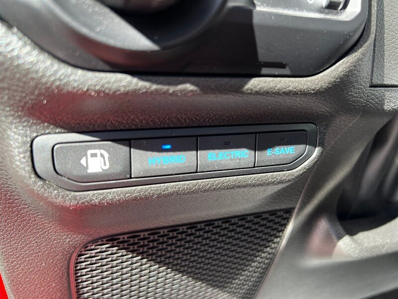 Used 2023 Jeep Wrangler Unlimited w/ Cold Weather Group AWD/4WD image 25