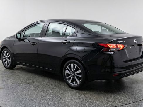 Used 2025 Nissan Versa SV FWD image 6