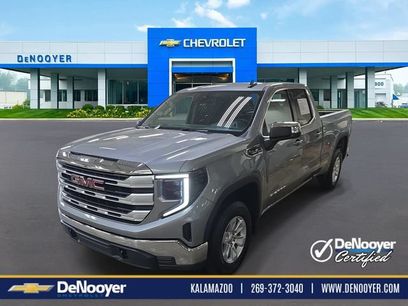Used 2023 GMC Sierra 1500 SLE