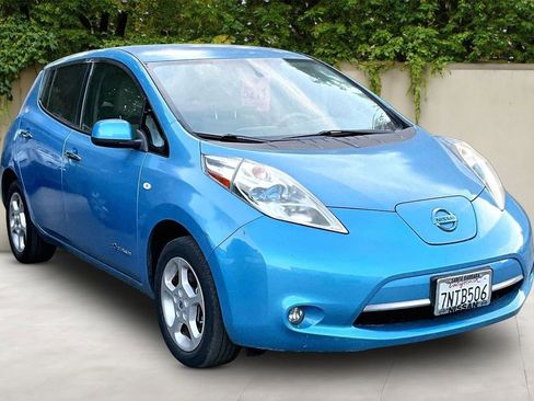 Used 2012 Nissan Leaf SL w/ Recycling/Organizational Pkg FWD image 1