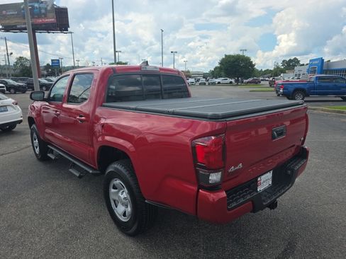 Certified 2021 Toyota Tacoma SR AWD/4WD image 6