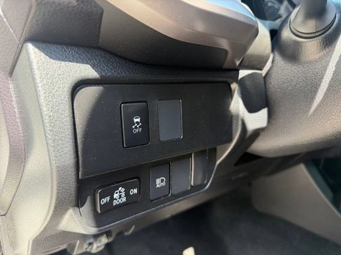 Used 2021 Toyota Tacoma SR5 RWD image 20