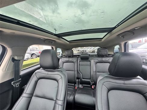 New 2026 Lincoln Corsair Premiere image 33