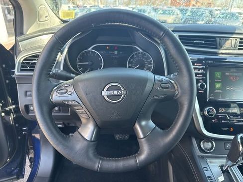Used 2024 Nissan Murano SL AWD/4WD image 11