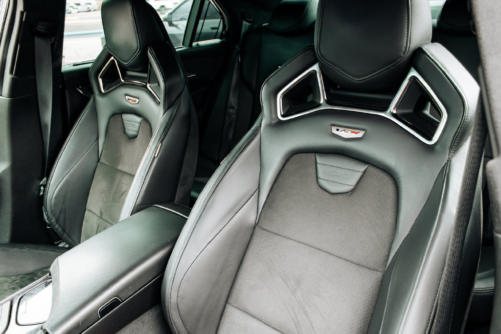 Used 2018 Cadillac CTS V w/ Carbon Fiber Package RWD image 25
