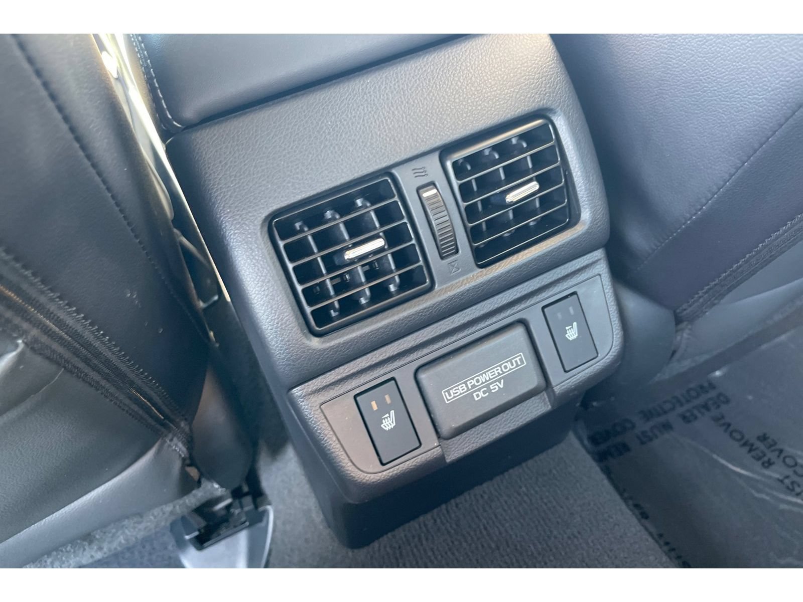 Used 2018 Subaru Legacy 3.6R Limited AWD/4WD image 39