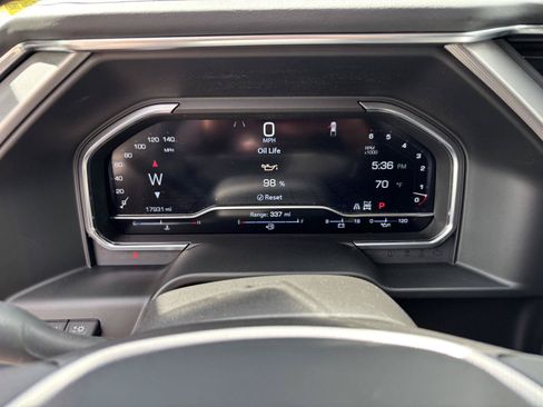 Used 2024 GMC Sierra 1500 Denali w/ Technology Package AWD/4WD image 24