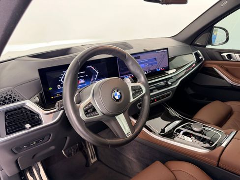 Certified 2024 BMW X5 sDrive40i w/ M Sport Package image 4