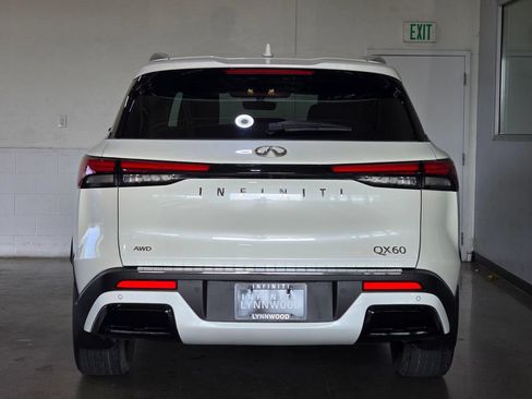 Certified 2023 INFINITI QX60 Luxe w/ Cargo Package AWD/4WD image 5