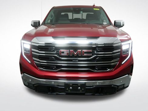 Used 2025 GMC Sierra 1500 SLT w/ SLT Premium Plus Package AWD/4WD image 11