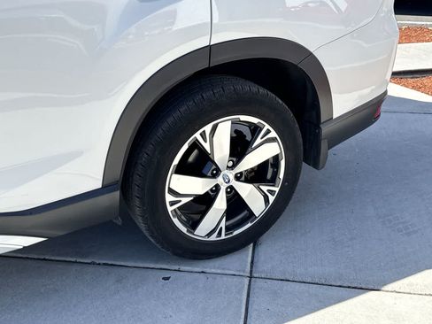Used 2020 Subaru Forester Touring AWD/4WD image 8