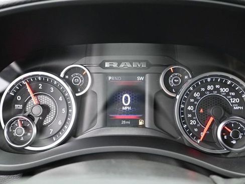 New 2026 RAM 2500 Tradesman AWD/4WD image 30