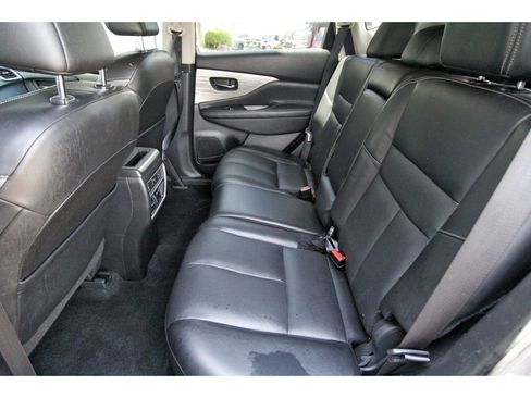 Used 2018 Nissan Murano SL w/ Cargo Package image 7