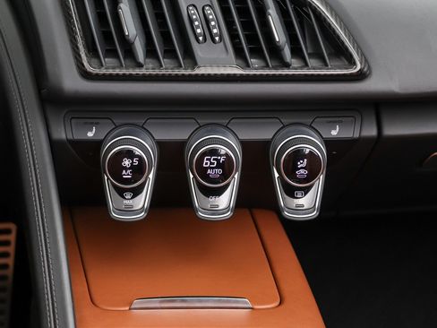 Used 2020 Audi R8 V10 performance AWD/4WD image 26