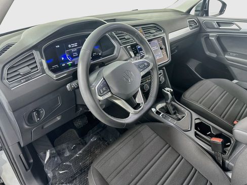 Used 2024 Volkswagen Tiguan S FWD image 9