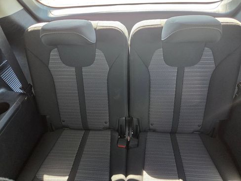 Used 2021 Kia Sorento LX FWD image 25