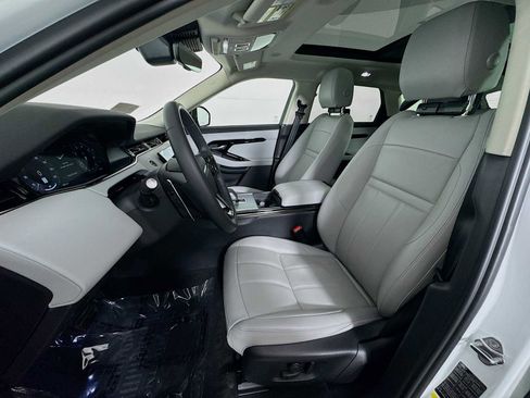 Used 2025 Land Rover Range Rover Evoque S image 10