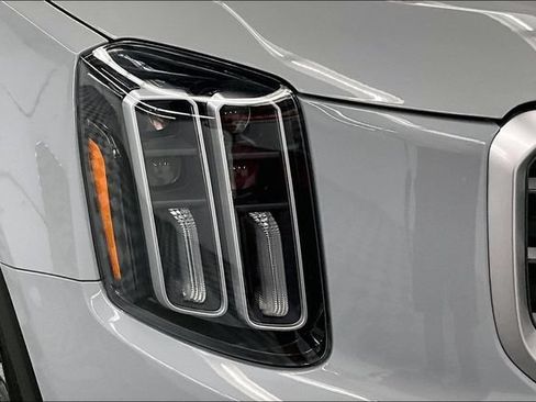 Used 2024 Kia Telluride SX X-Line AWD/4WD image 35