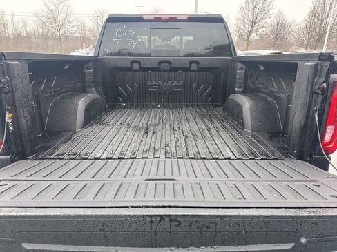 New 2026 GMC Sierra 1500 Denali w/ Denali Reserve Package image 14