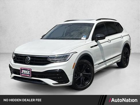 Used 2023 Volkswagen Tiguan SE R-Line AWD/4WD image 1