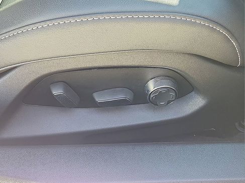 Used 2024 Chevrolet Corvette Z06 w/ Battery Protection Package image 15