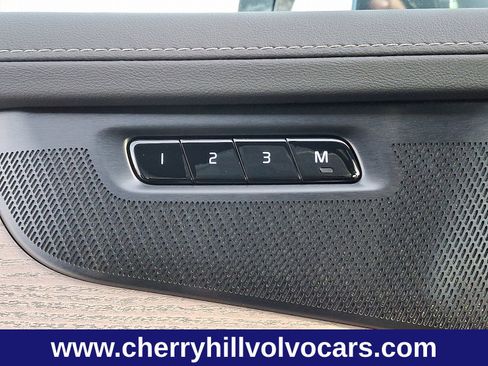 New 2026 Volvo XC90 B6 Plus w/ Protection Package Premier image 11