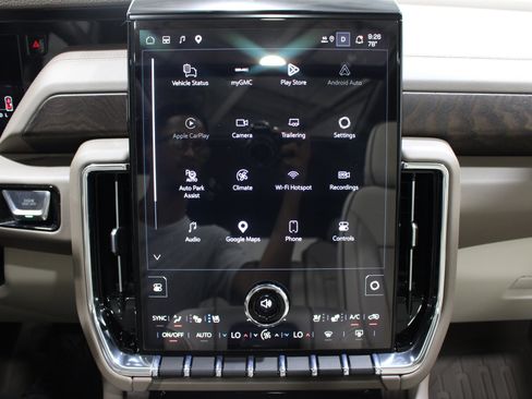 Used 2026 GMC Yukon Denali w/ Denali Reserve Package AWD/4WD image 15
