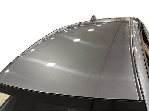 Used 2025 Nissan Versa SV image 42