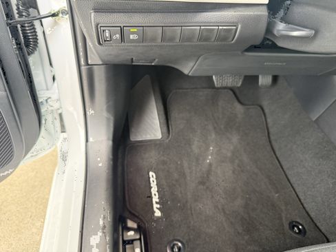 Certified 2026 Toyota Corolla LE image 26