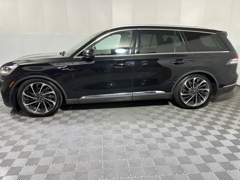 Used 2020 Lincoln Aviator Reserve w/ Equipment Group 202A image 5