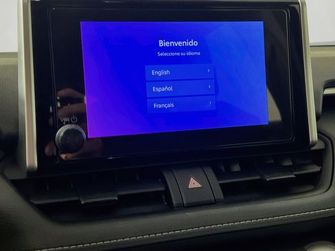 Used 2025 Toyota RAV4 XLE w/ Convenience Package FWD image 27