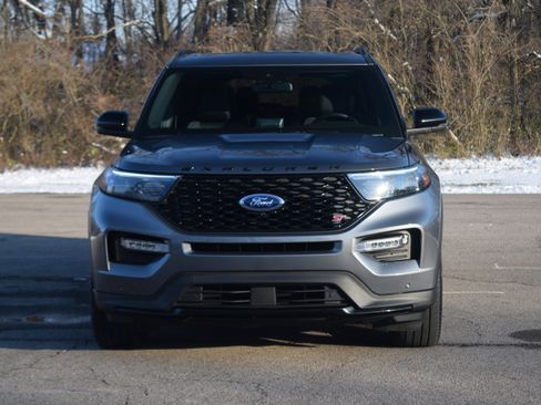 Certified 2023 Ford Explorer ST w/ Equipment Group 401A image 24