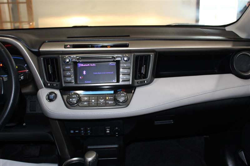 Used 2013 Toyota RAV4 Limited AWD/4WD image 12