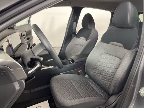 New 2026 Nissan Kicks SV image 18