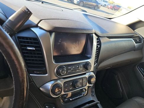 Used 2017 Chevrolet Suburban Premier image 11