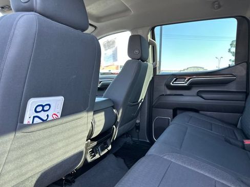 Certified 2023 Chevrolet Silverado 1500 LT AWD/4WD image 25